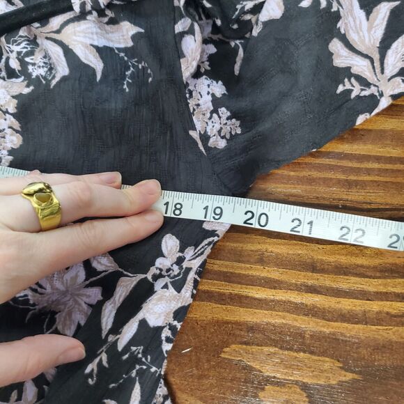 Free People Mini Dress XS Black Floral Flowy Whimsigoth Fairy Boho Ruffle - Picture 7 of 10